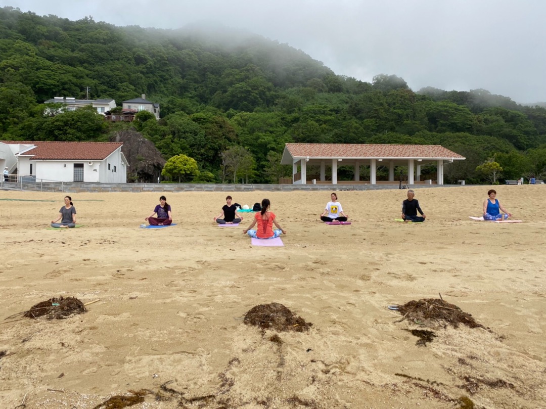 久しぶりに浜ヨガ♡もう～気持ち良すぎ！！