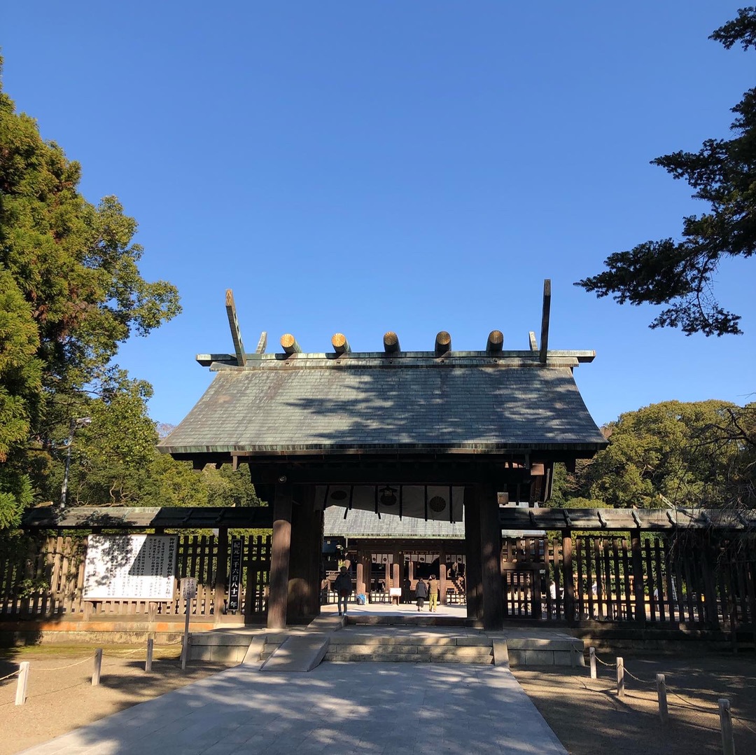 宮崎神宮のシーンとした空気感